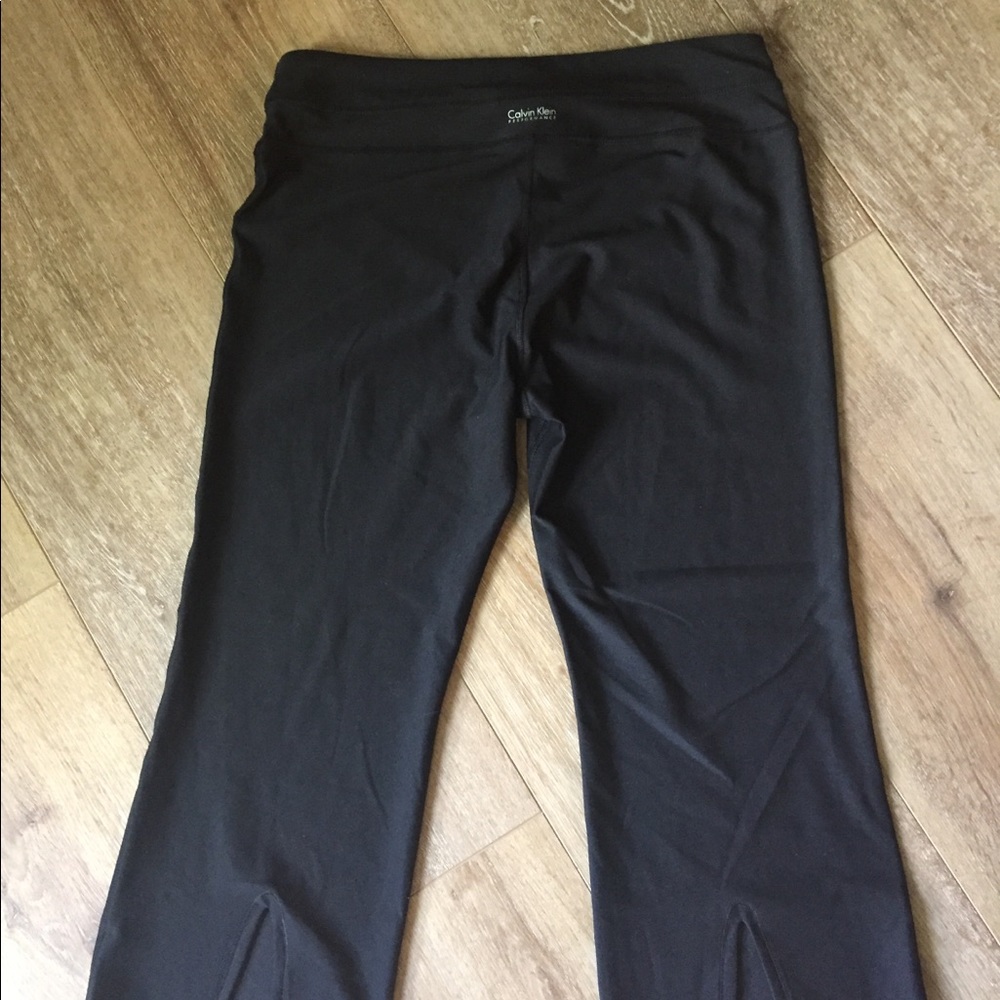 Calvin  Klein  capris - Picture 2 of 5
